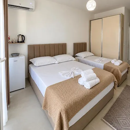 Ea Apartament Golem (Tirana)